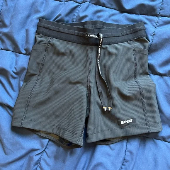 Bandit 5" cadence Women's black Compression running Shorts - Picture 7 of 10